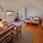 Haus Groening Апартаменты Фарель